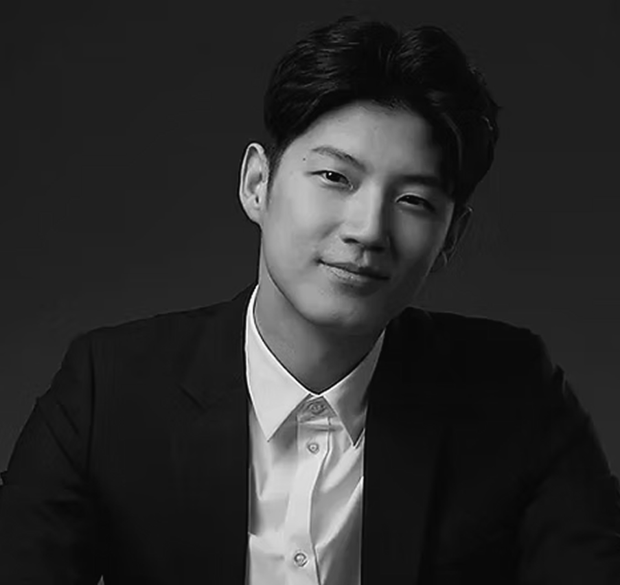Adam Chen